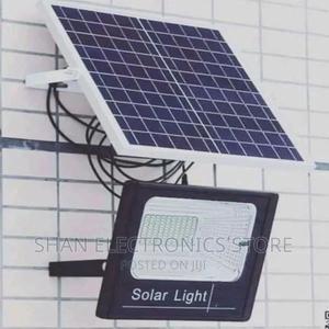 100 Watts Solar Floodlight With Motion Sensor - thumbnail 2