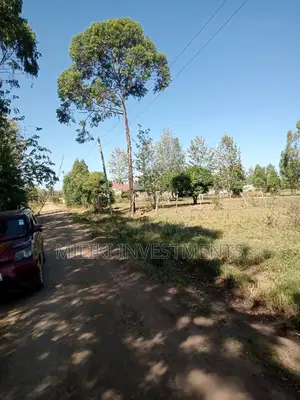 Commercial 40 by 80 Plots on Sale at Kenol Town Area.