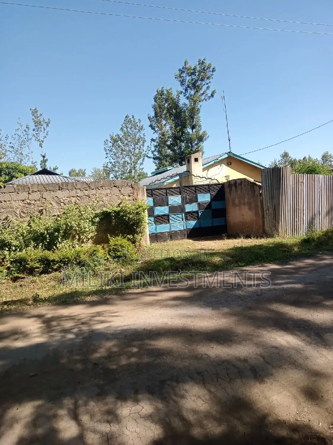 Commercial 40 by 80 Plots on Sale at Kenol Town Area.
