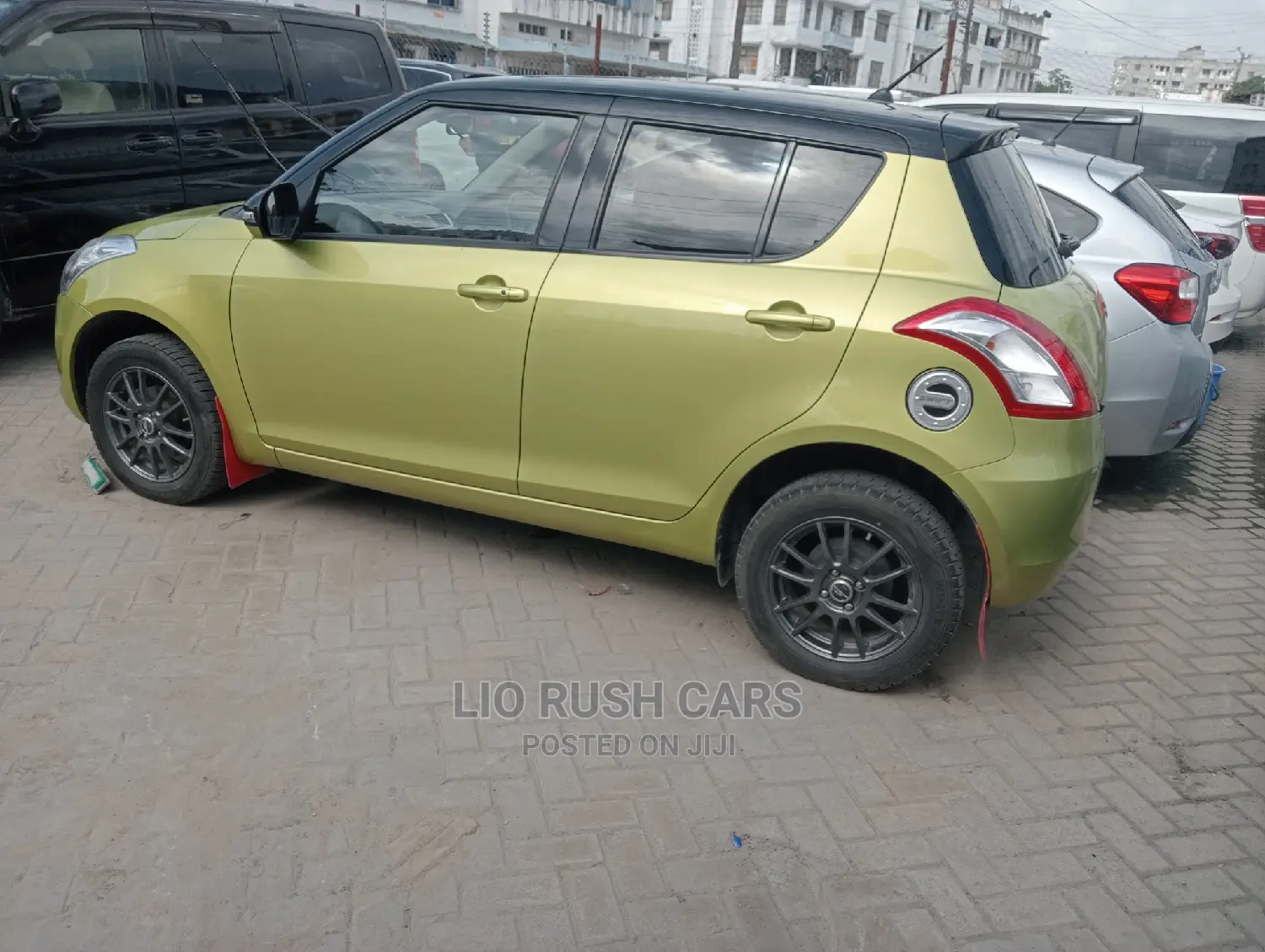 Suzuki Swift 2016 Green