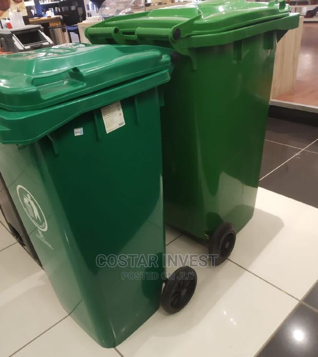 100 Ltrs Pedal Dustbin - thumbnail 3