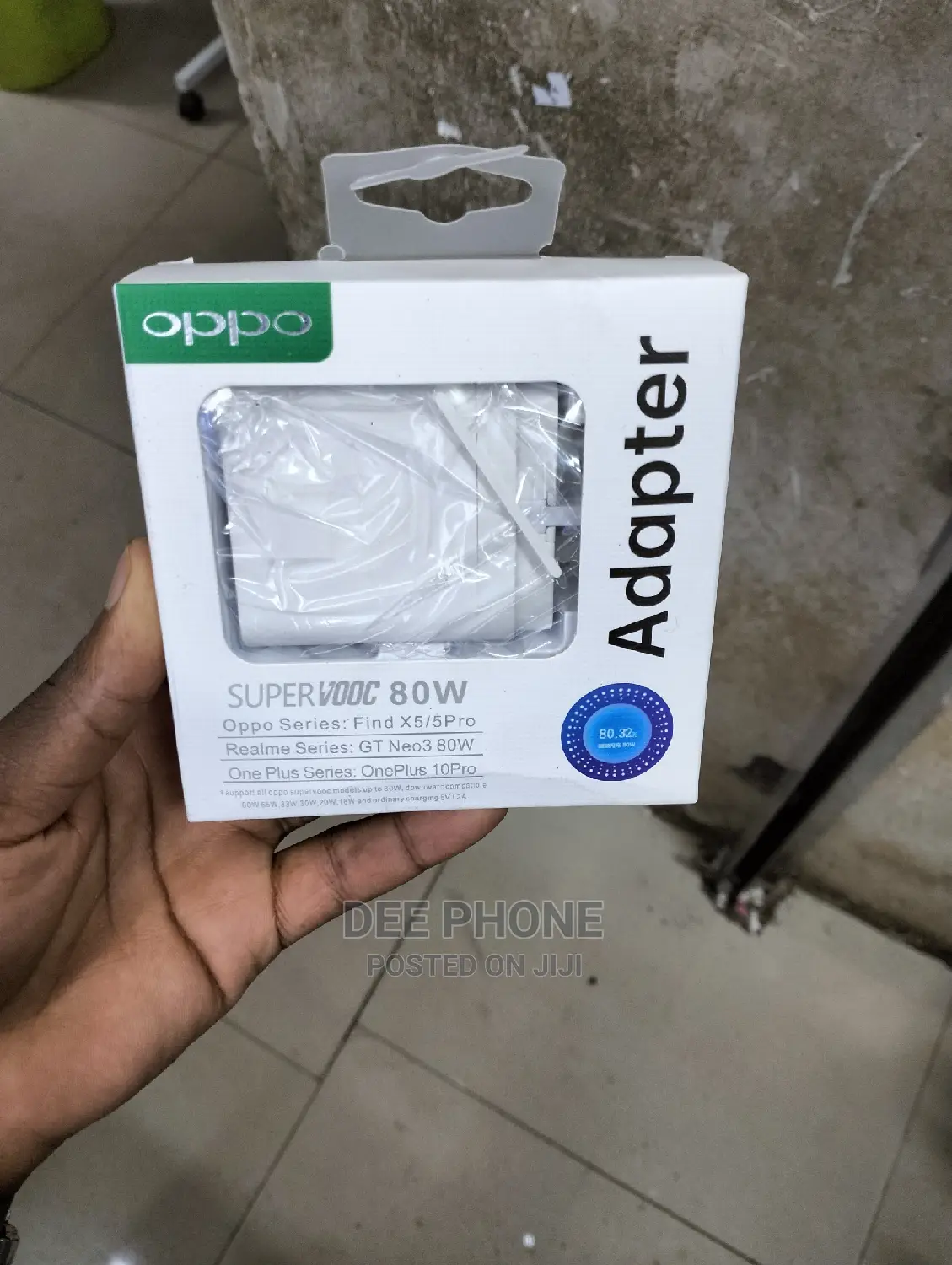 Oppo 80 W Super Ultra Fast Charging Adapter