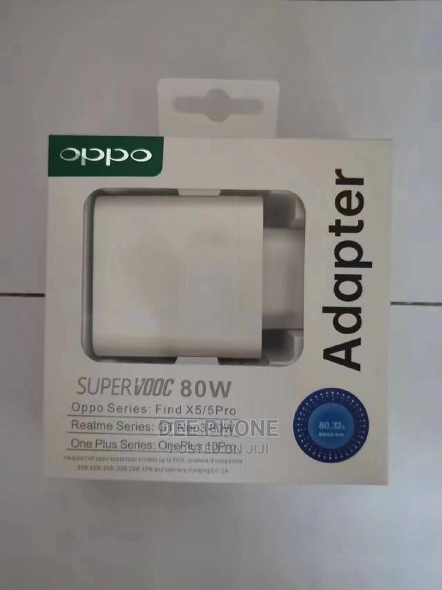 Oppo 80 W Super Ultra Fast Charging Adapter