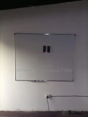 Magnetic White Board 4ftx4ft Whiteboard