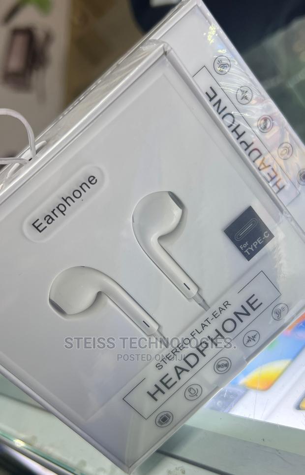 Type C Wired Flat Earphones. - thumbnail 2