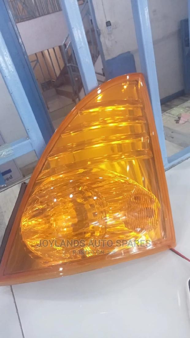 Corner Light Hino 500 - main view