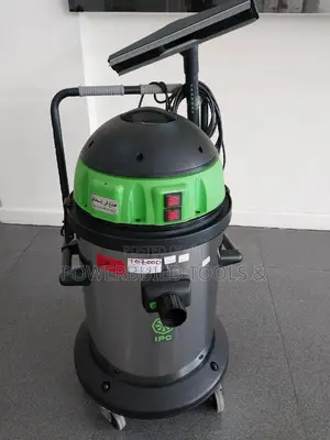 Italian Wet and Dry Vacuum Cleaner