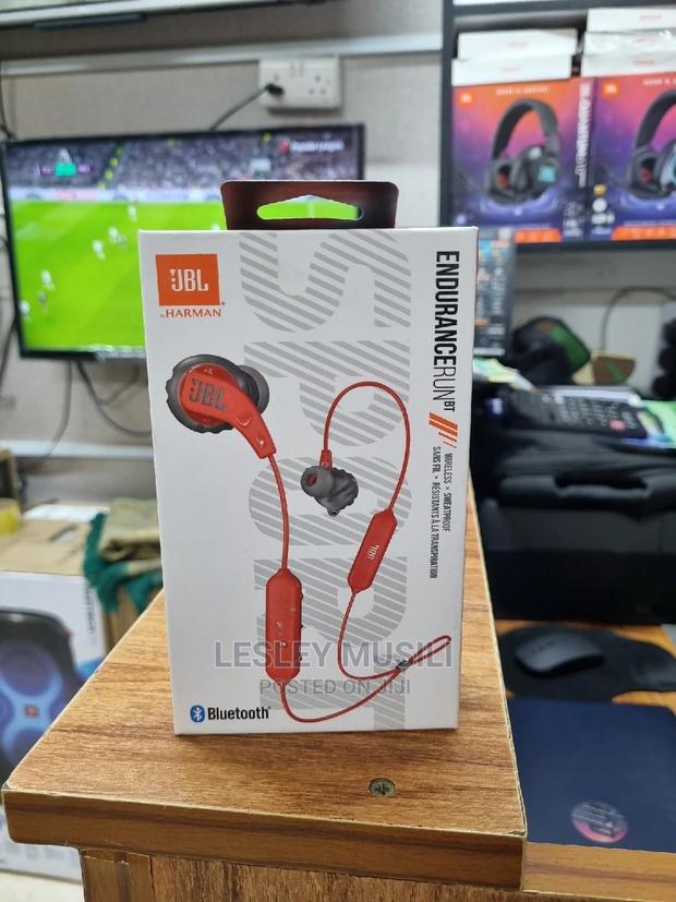 JBL Endurance RUN BT Sweatproof Wireless In-Earsportearphone - main view