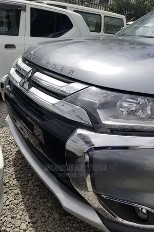 Mitsubishi Outlander 2015 Gray