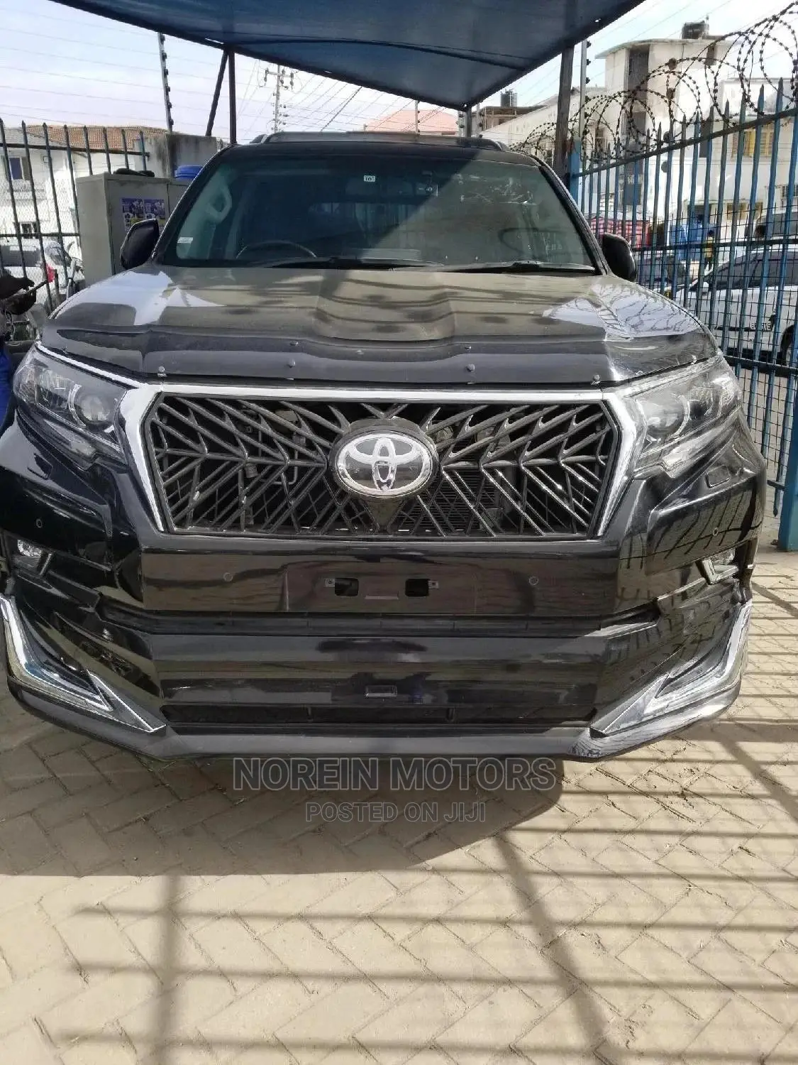 Toyota Land Cruiser Prado 2015 Black