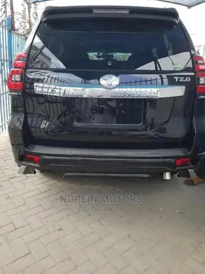 Toyota Land Cruiser Prado 2015 Black