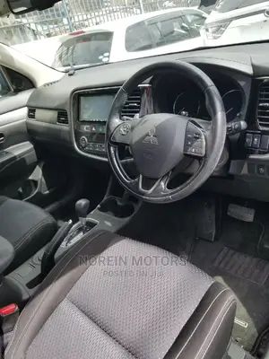 Mitsubishi Outlander 2015 Gray