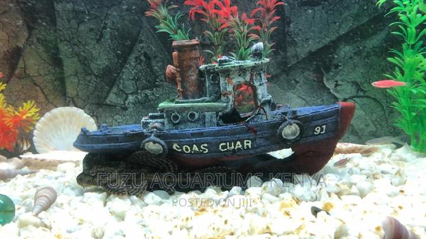 Aquarium Ship Ornament - main view