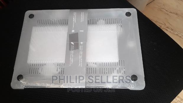 New 1502 Macbook Cases Available - main view