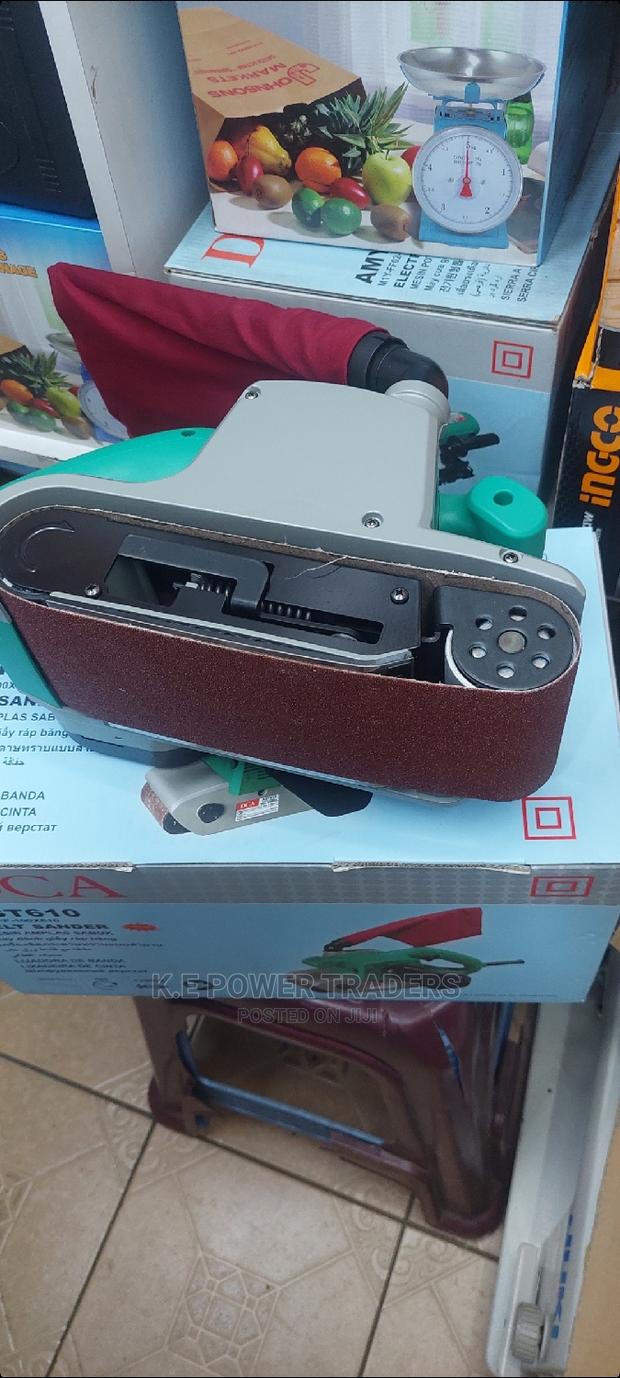 DCA AST610 Belt Sander - main view