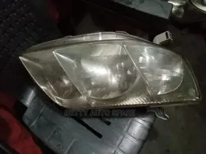 NZE Headlight (2005)
