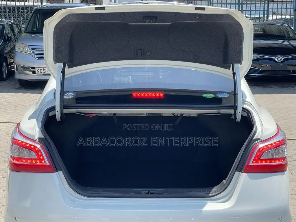 Nissan Teana 2015 White