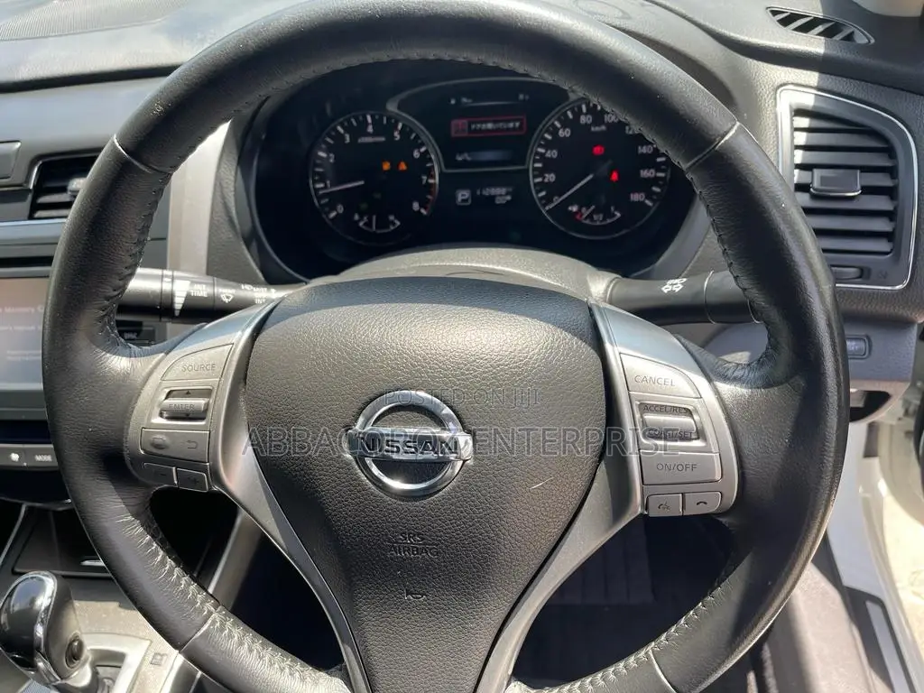 Nissan Teana 2015 White