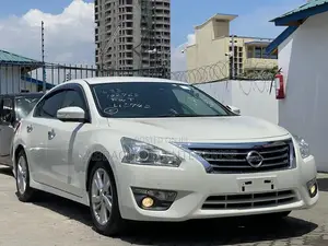 Nissan Teana 2015 White