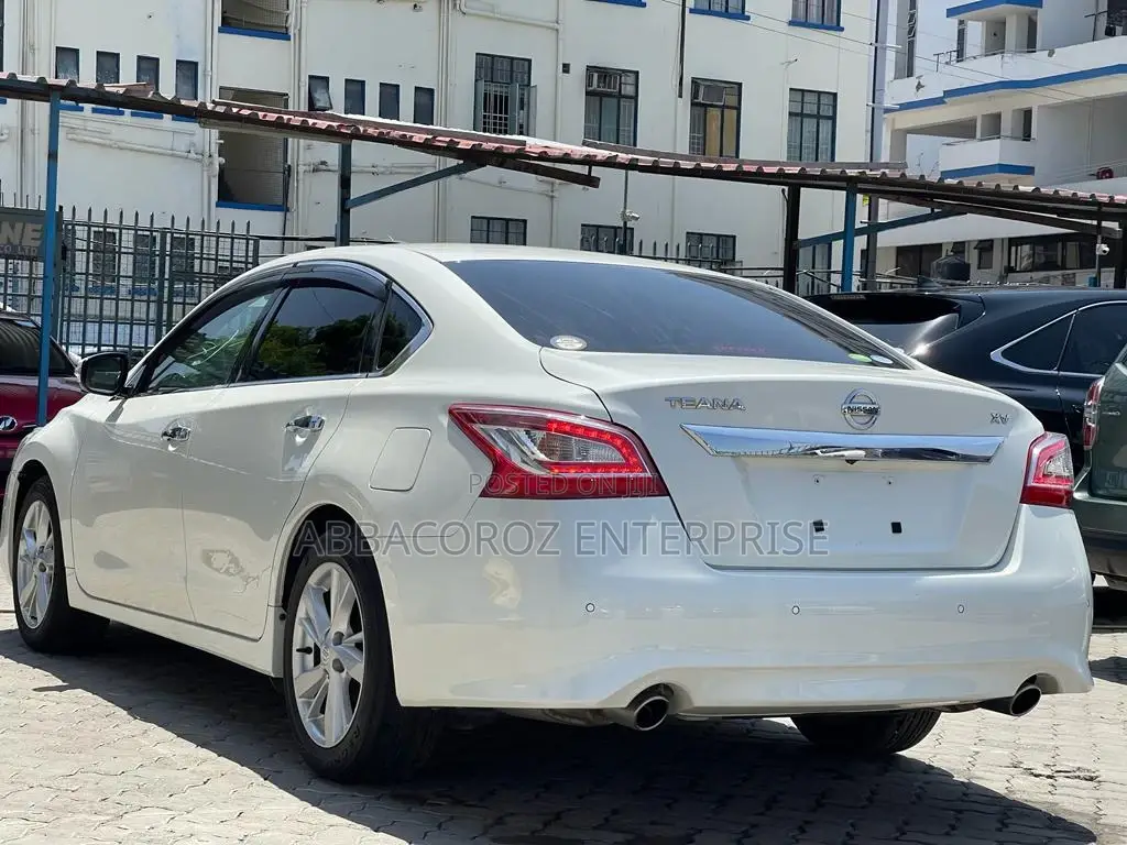 Nissan Teana 2015 White