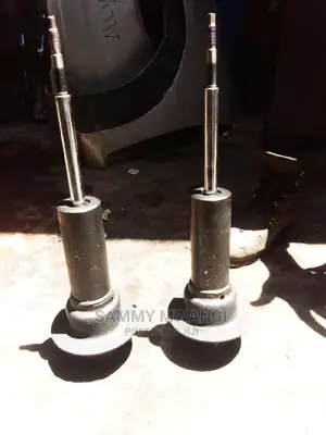 Jeeb Chirokee Front Shocks