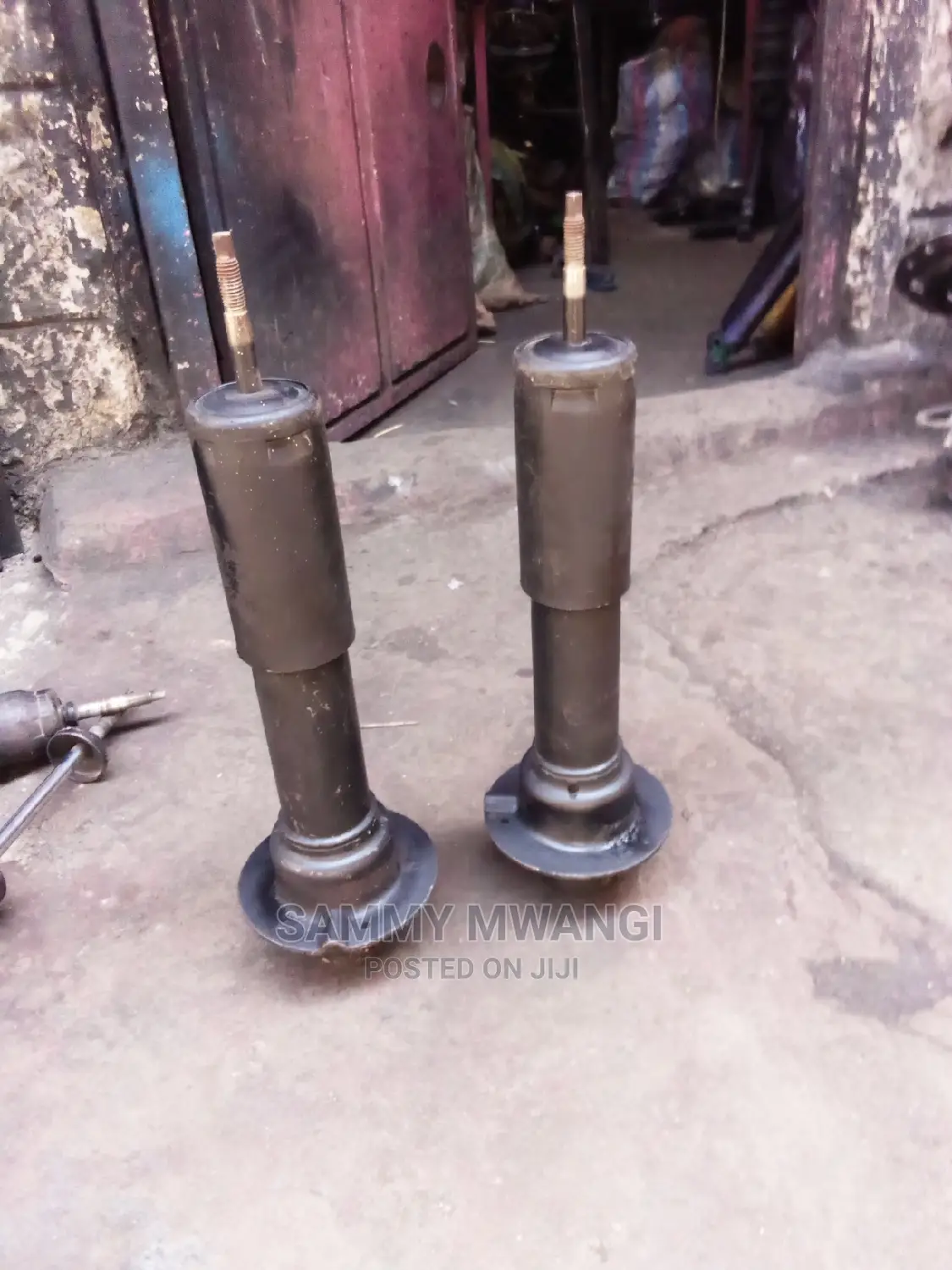 Jeep Chirokee Front Shocks