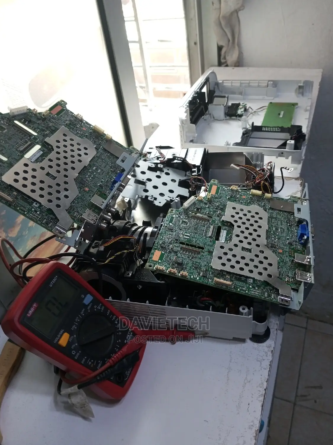 Projector Diagnosis and Repair