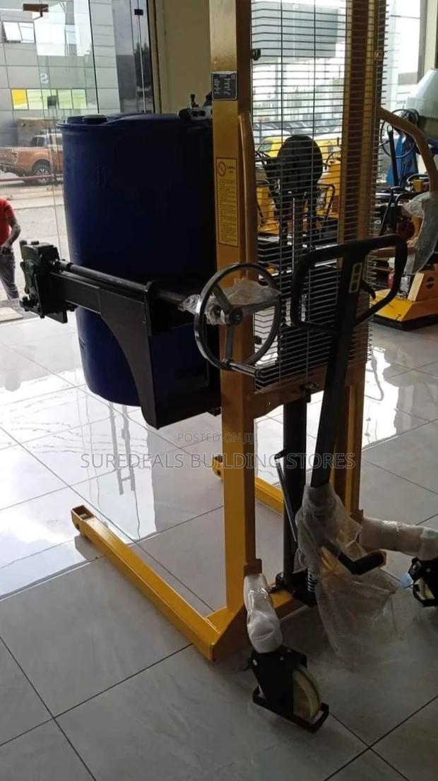 Manual Drum Lifter/Stacker - thumbnail 3