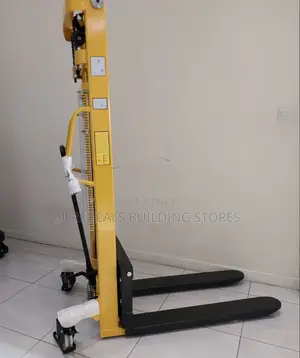 Hisaki Lifting Manual Pallet Stacker 2tones,1.6mtrs