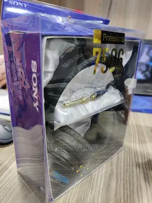 Sony MDR-7506 Sound Monitor Headphones
