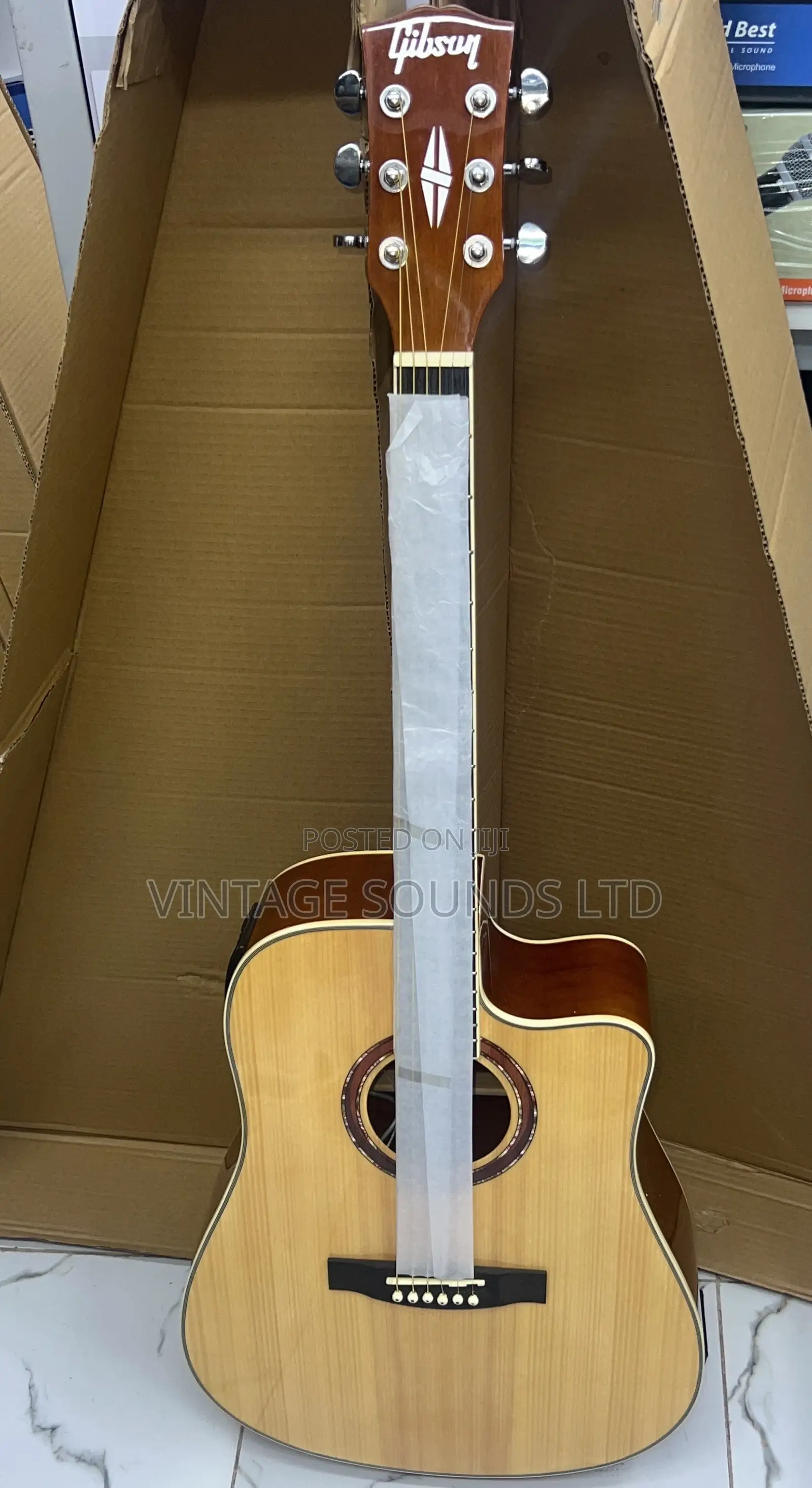 Size 41 Full Size Original Gibson Acoustic Box Guitar