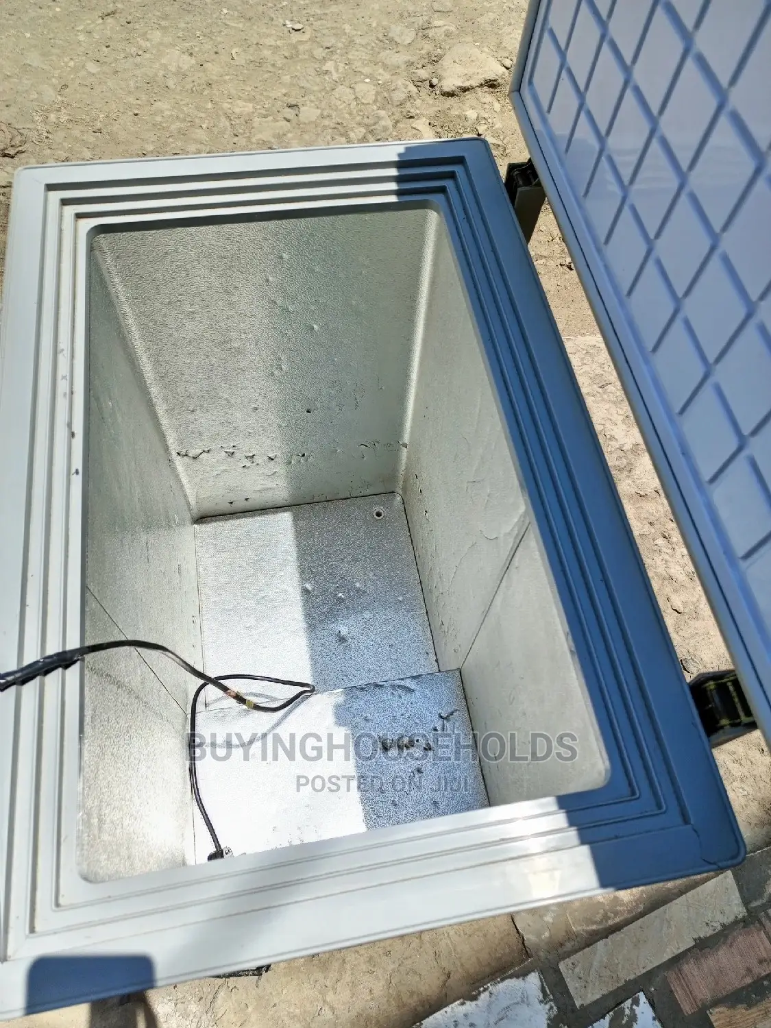 Westpoint 162L Deep Freezer