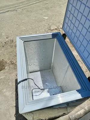 Westpoint 162L Deep Freezer