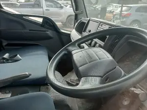 Mistubishi Fuso 2017