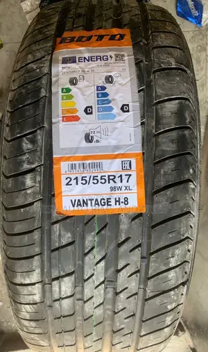 215/55r17 Vantage Tire