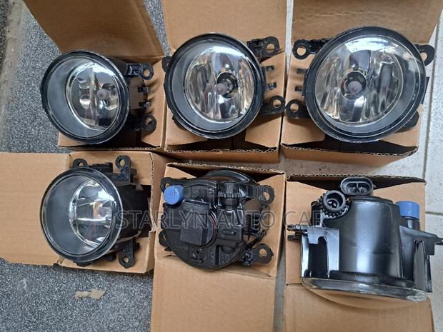 Foglamp Nissan Navara - thumbnail 2