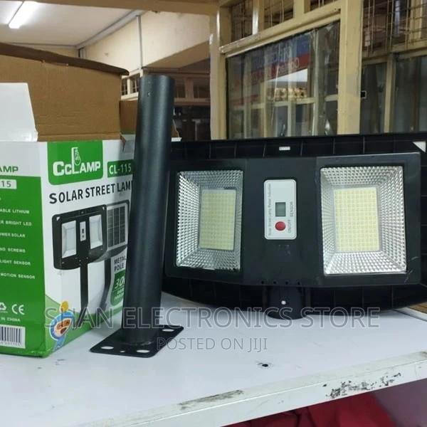 Top Quality Cclamp 200w Solar Street Light - main view