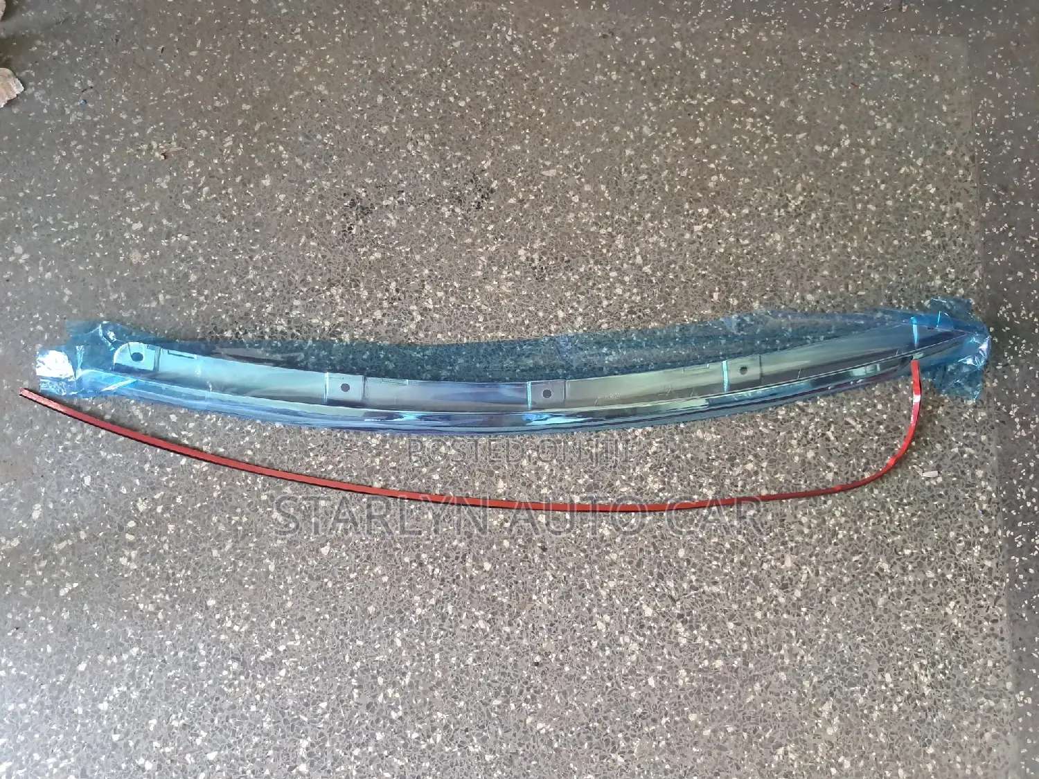 Bonnet Chrome Premio 260