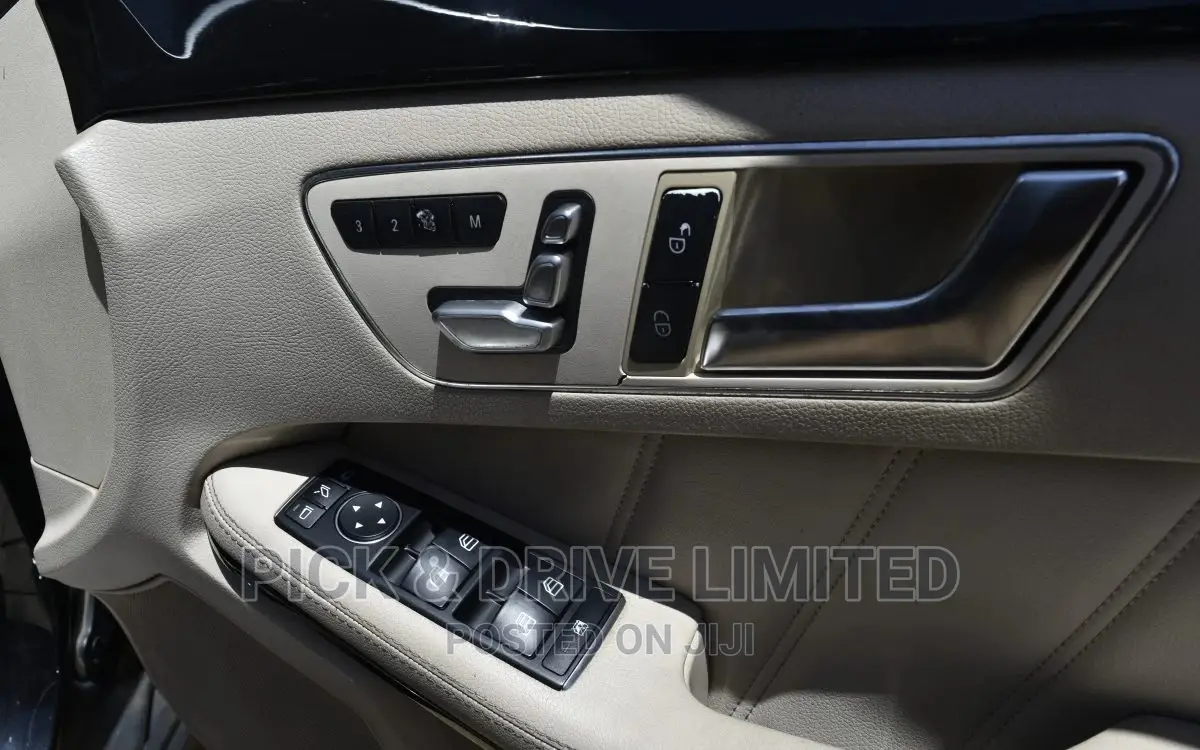 Mercedes-Benz E200 2015 Black