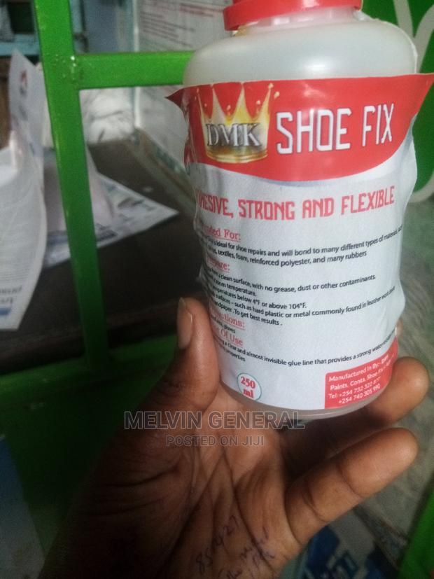 Shoe Fix Conta Adhesive Clear 1/2ltr - main view