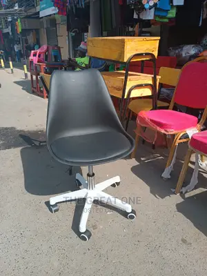 Brand New Office Chair Payment Done After Delivery 