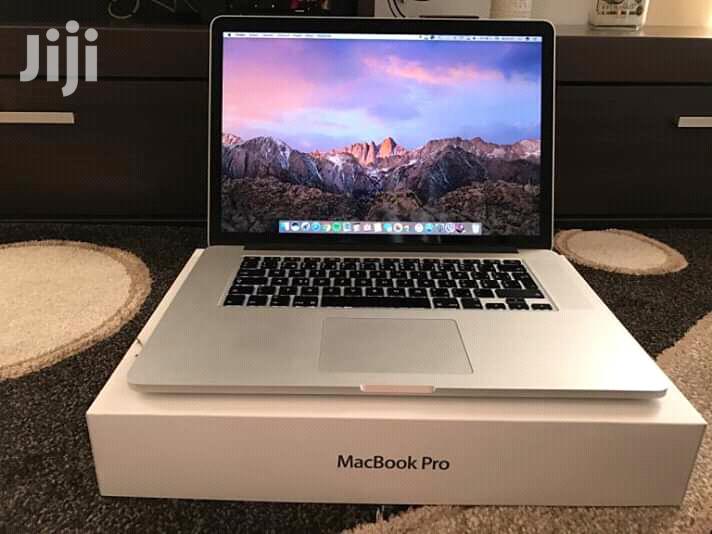 Laptop Apple MacBook Pro 4GB Intel Core i5 HDD 500GB