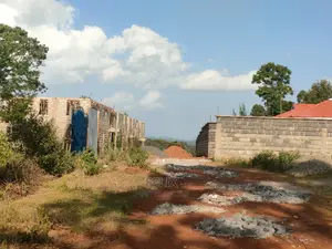 Karatina/Unjiru 1/4 Plot on Sale