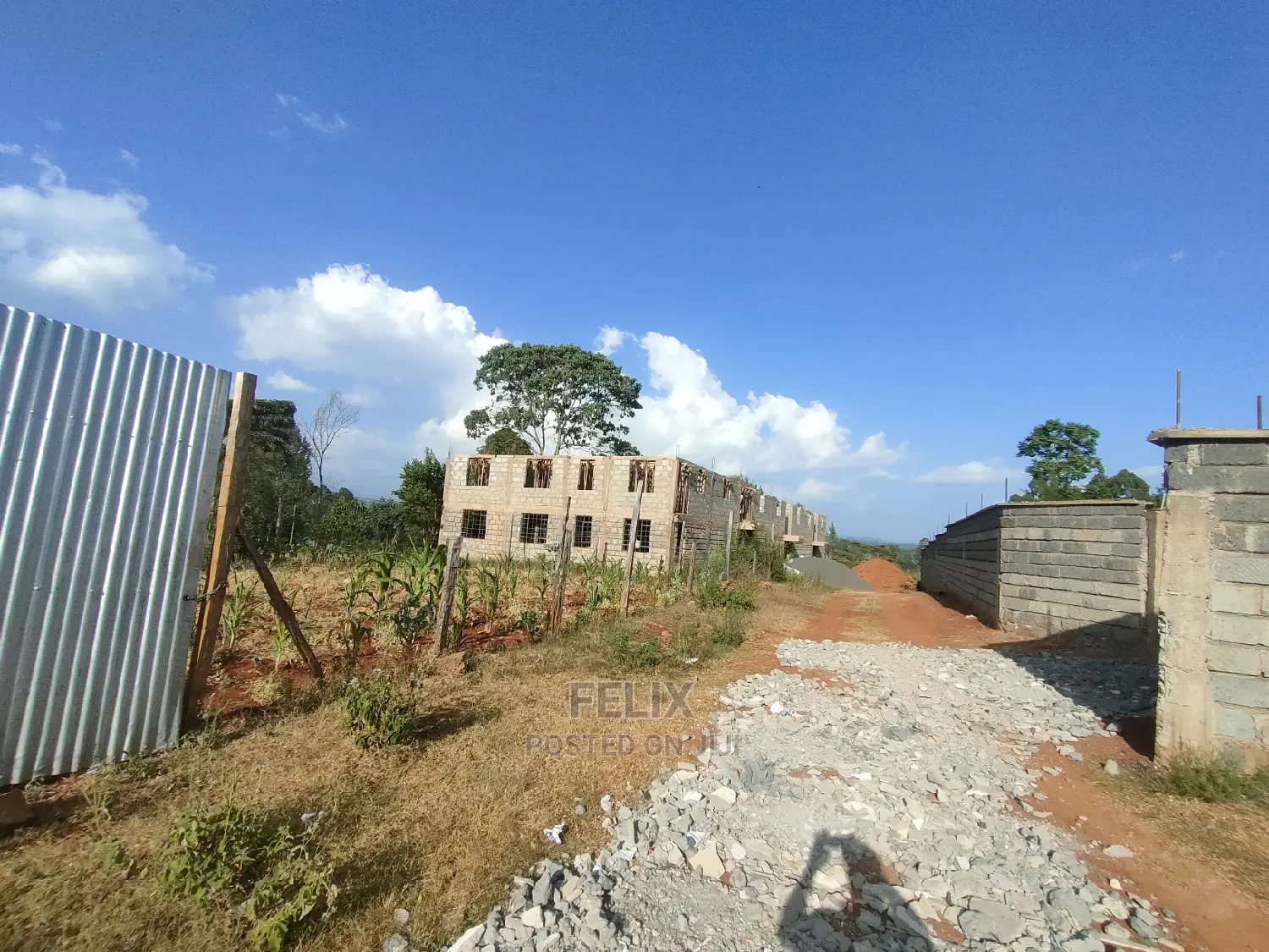 Karatina/Unjiru 1/4 Plot on Sale