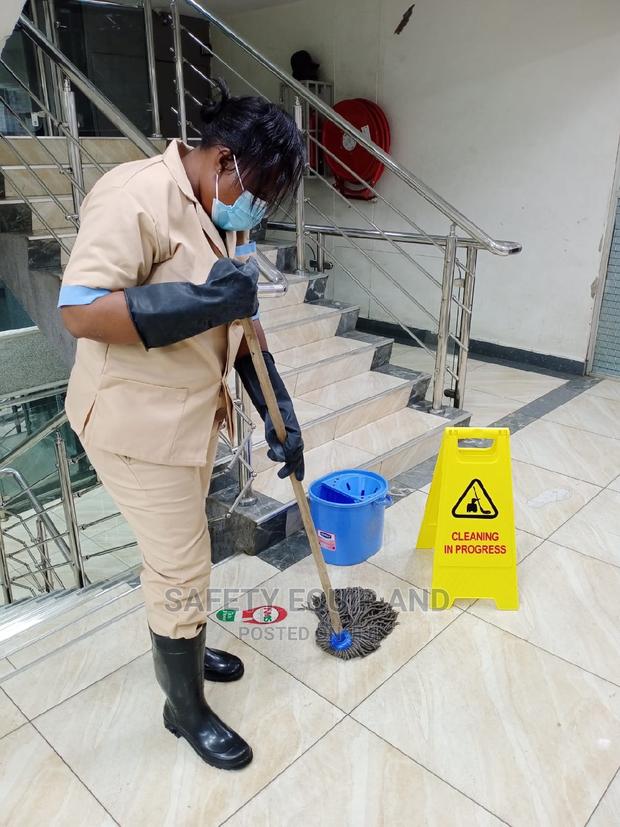 Cleaners Uniforms/Beige - thumbnail 3