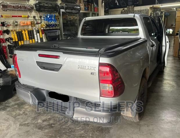 Toyota Hilux Manual Roller Shutter Boot Cover Aluminium