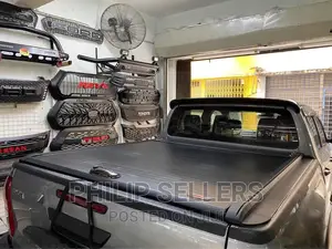 Toyota Hilux Manual Roller Shutter Boot Cover Aluminium