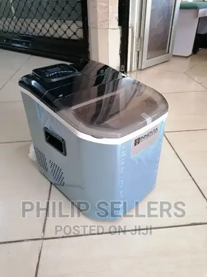 Innovia Ice Maker 25kg at