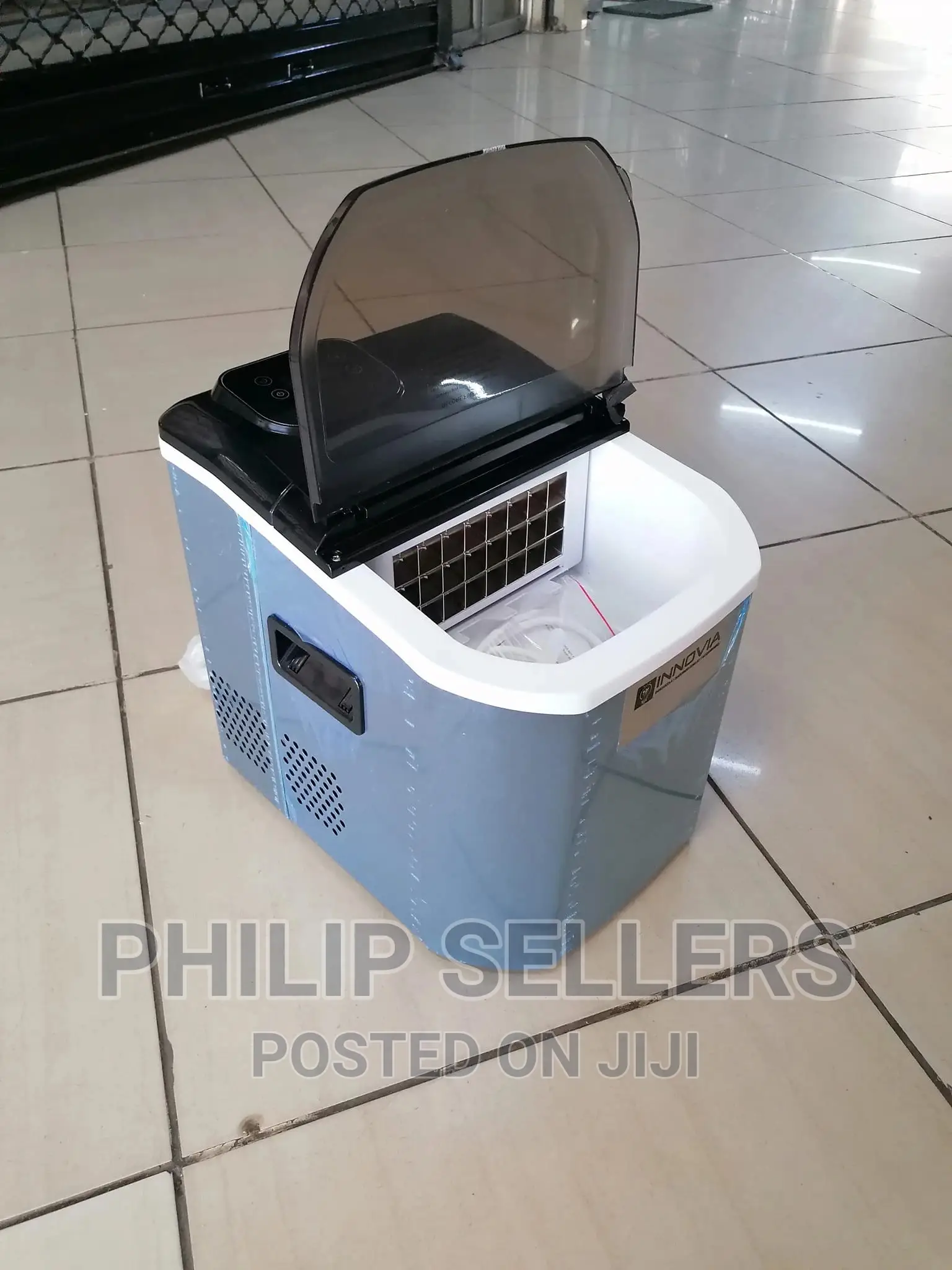 4L Capacity Water Tank Icecube Maker Machine