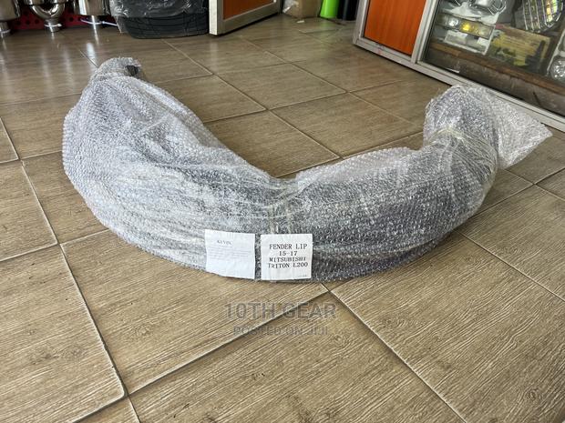 Mitsubishi Triton Fender Flares L200 Wheel Arches - thumbnail 3